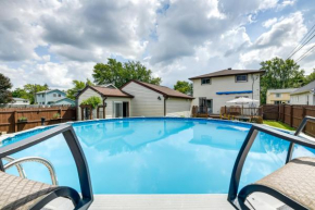 Central Apt in Cheektowaga with Private Deck!